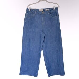 Logo by Lori Goldstein Medium Wash Wide Leg Cropped Denim Jeans - Pants Size 12